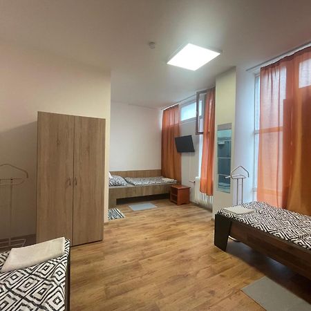 Hotel Alom Vendeghaz Dunaújváros Exteriér fotografie