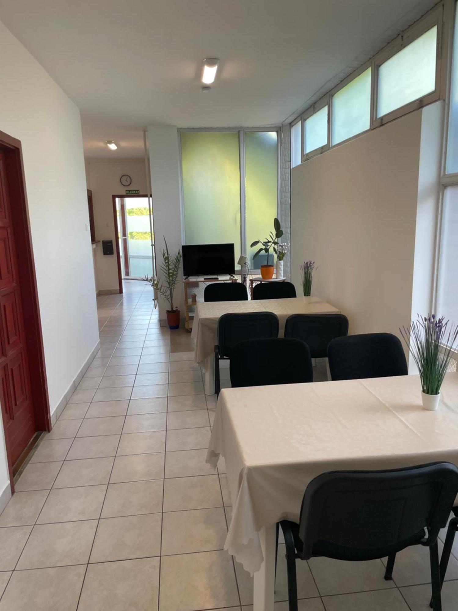 Hotel Alom Vendeghaz Dunaújváros Exteriér fotografie