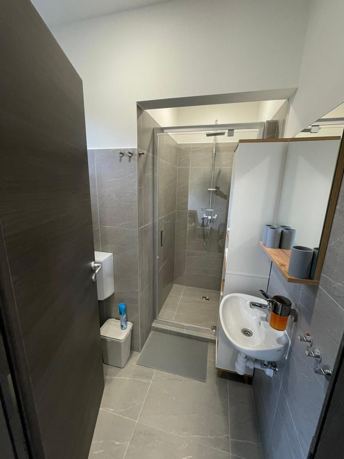 Hotel Alom Vendeghaz Dunaújváros Exteriér fotografie