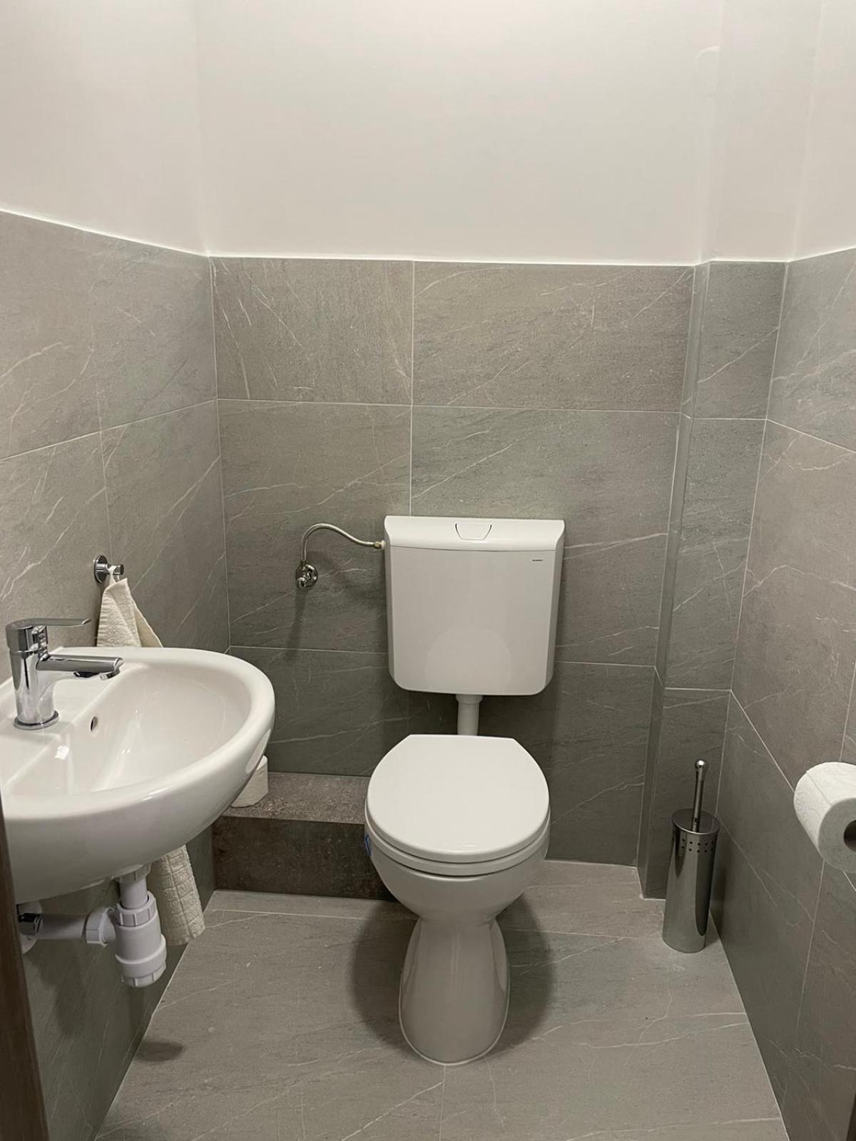 Hotel Alom Vendeghaz Dunaújváros Exteriér fotografie
