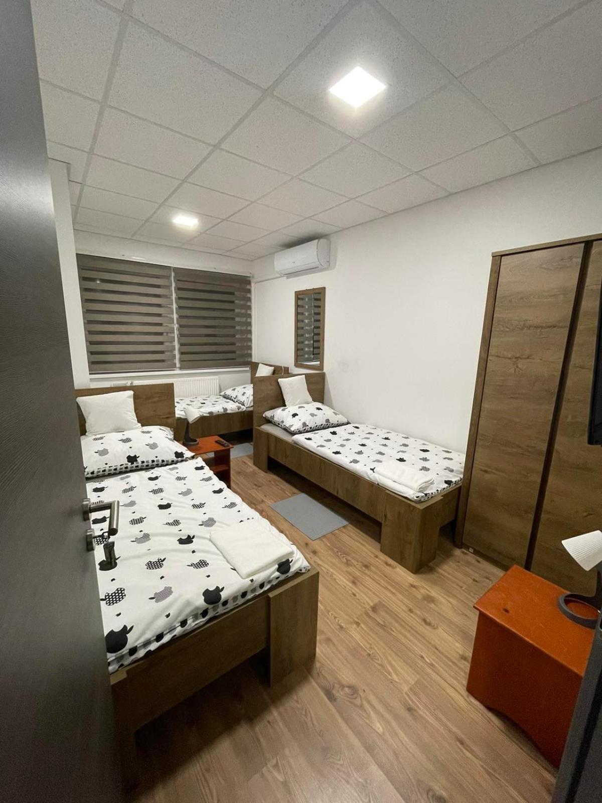 Hotel Alom Vendeghaz Dunaújváros Exteriér fotografie